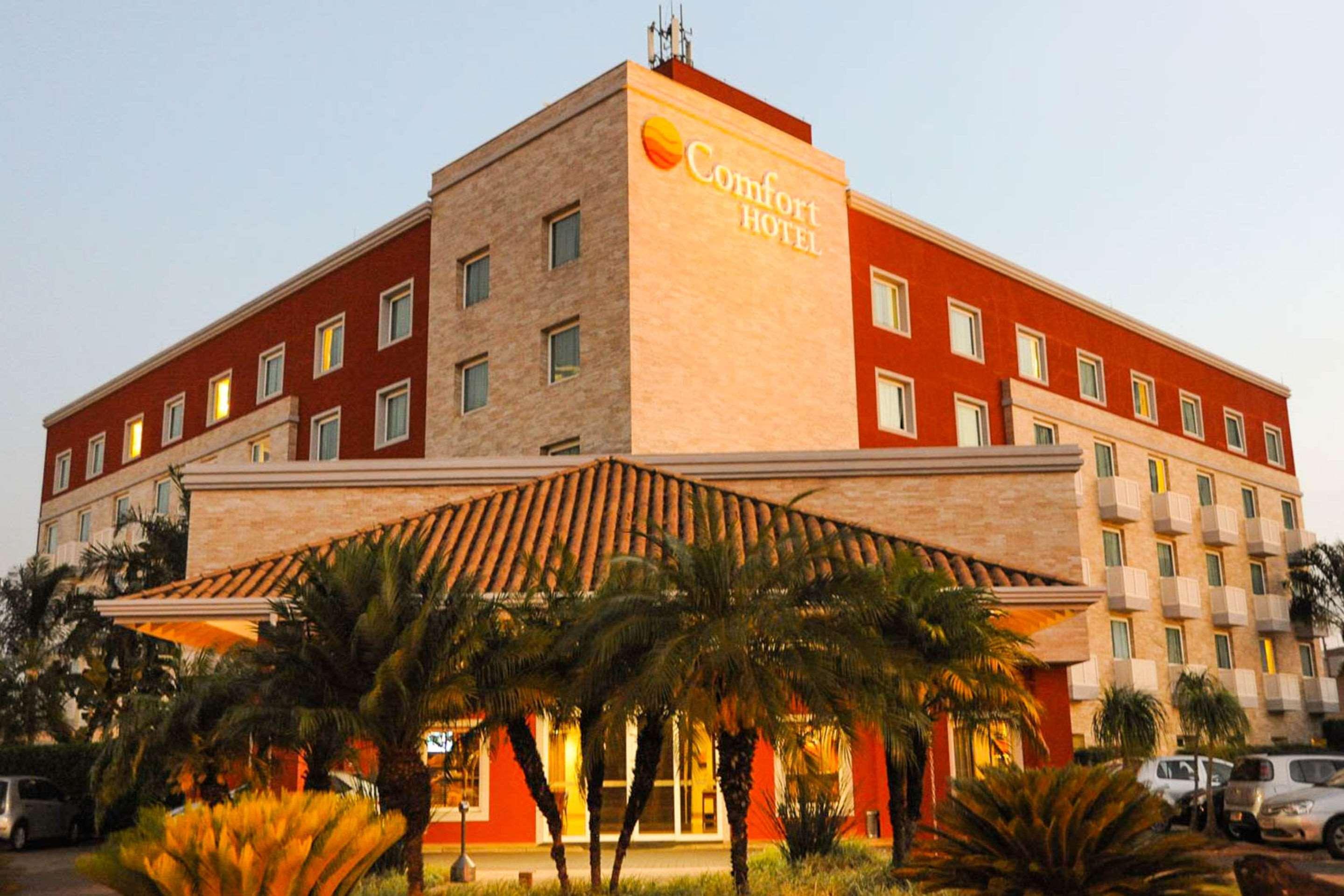 Comfort Hotel Araraquara Esterno foto